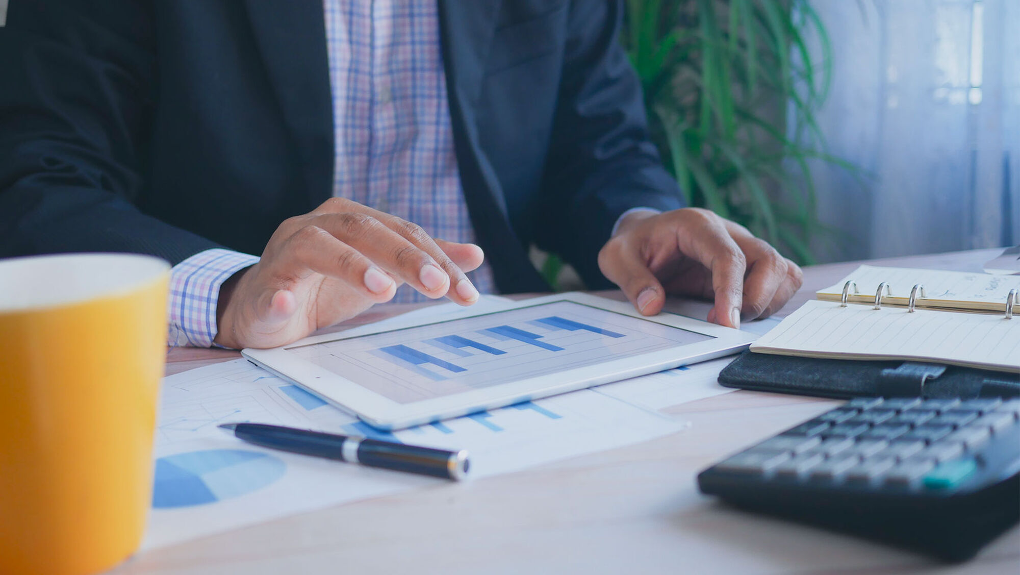 Le Canada investit 2,4 G$ en IA: où et comment?