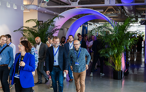 Les entrepreneurs sont unanimes : il faut accélérer l’adoption de l’IA 